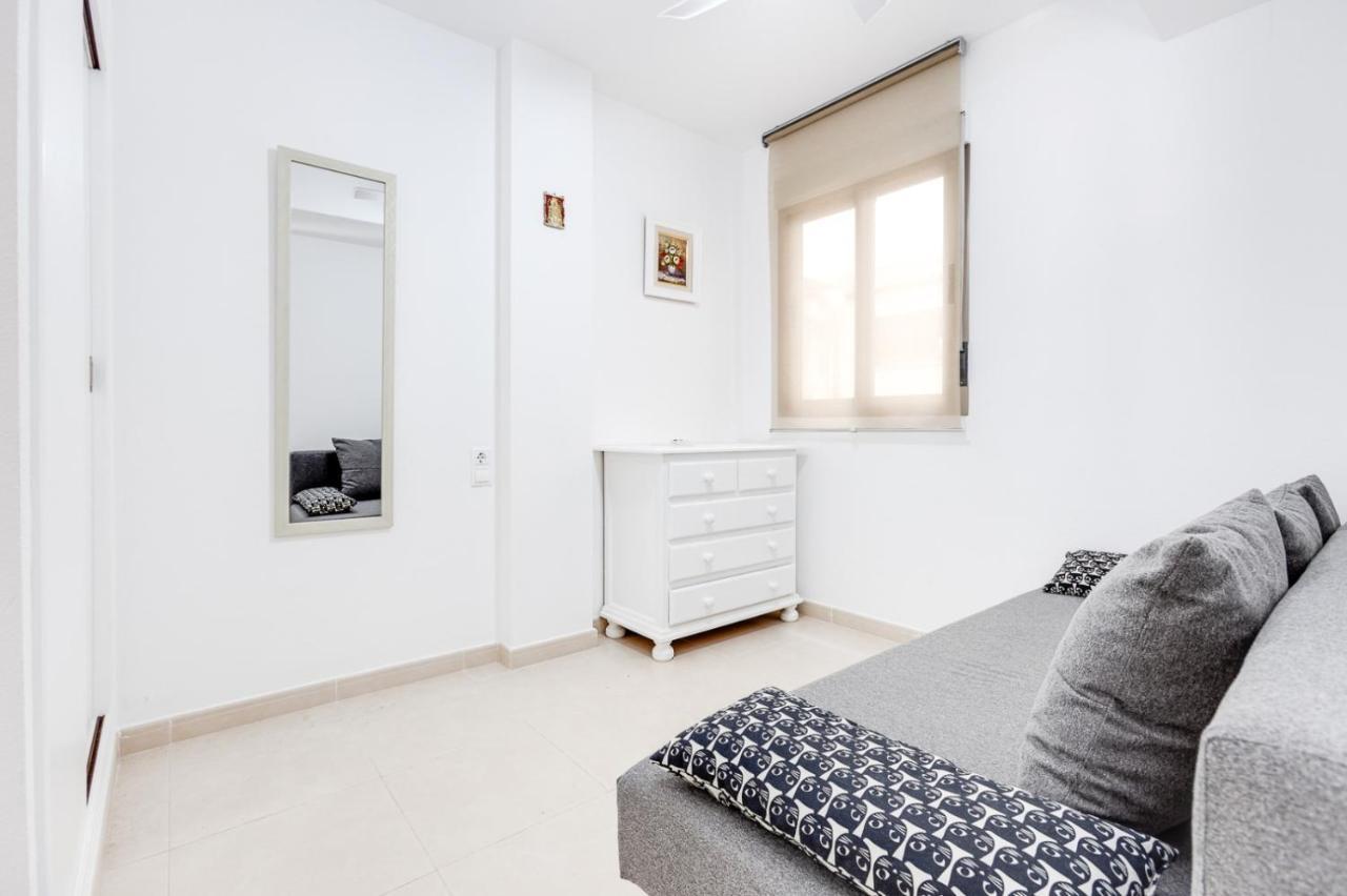 Apartamento Caravela Torrevieja Esterno foto